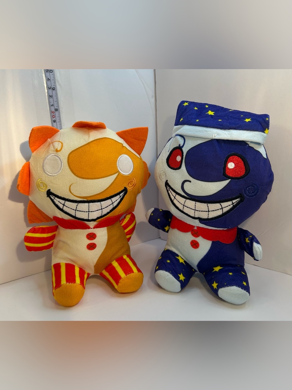 Set of 2 FNAF Security Breach Sun & Moon Daycare Attendant Moondrop Sundrop Lot
